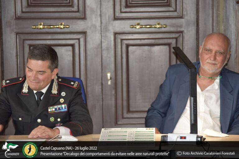 Presentazione “Decalogo dei comportamenti da evitare nelle aree naturali protette” – Carabinieri Forestali – ASOIM